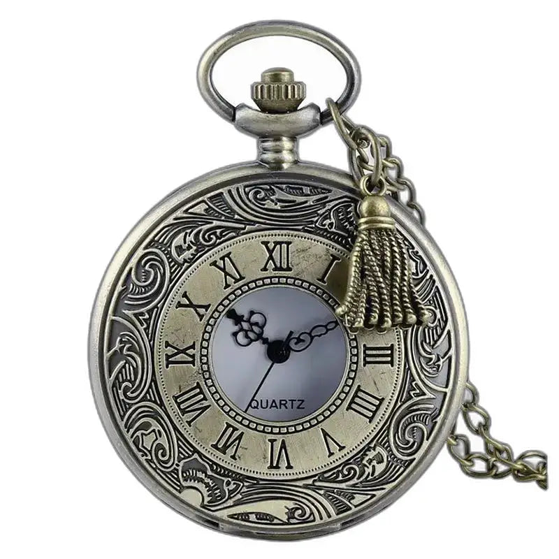 Old Women's Silver Heart Pendant Watch, elegant gammelt vedhængsur